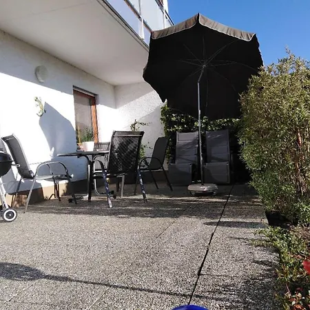 Zur Weinlaube *