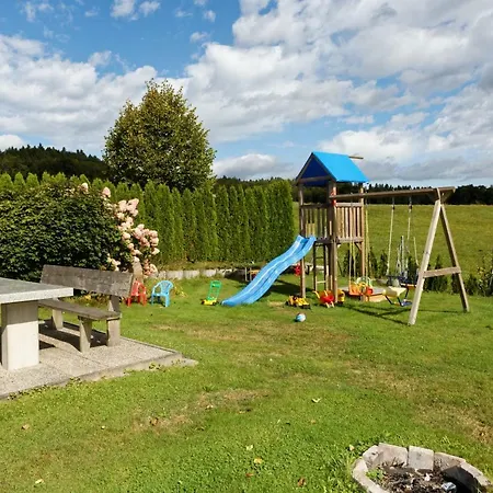 شقة Zur Weinlaube